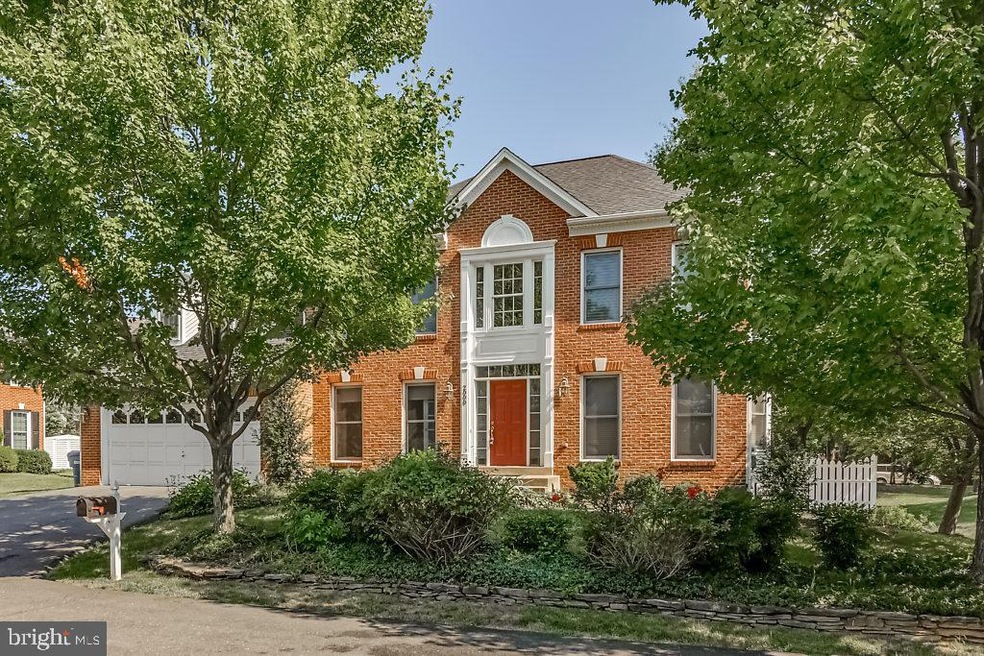 2000 Madrillon Creek Ct, Vienna, VA 22182 - photo 1