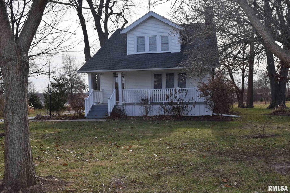 2325 Mound Rd, Jacksonville, IL 62650 - photo 1