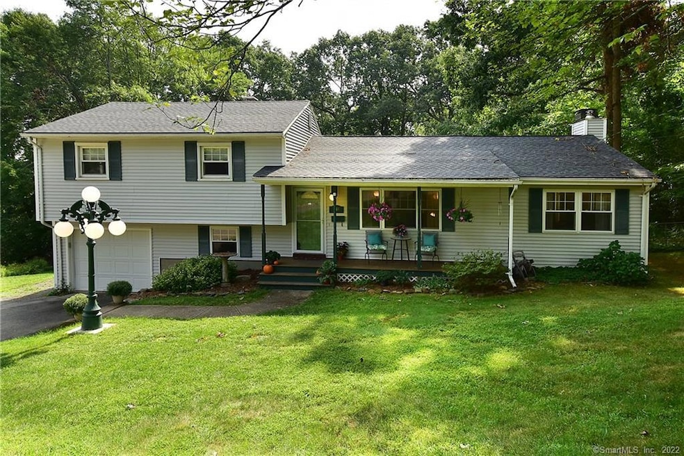 180 Dogwood Ln, South Windsor, CT 06074 - photo 1