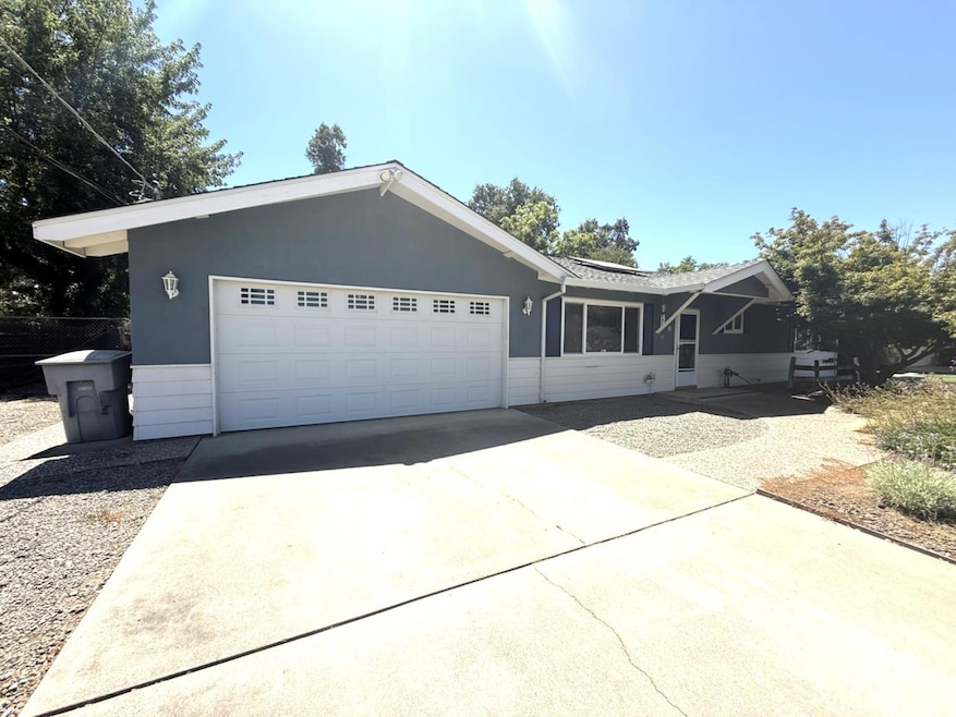 90 Hollis Ln, Gridley, CA 95948 - photo 1