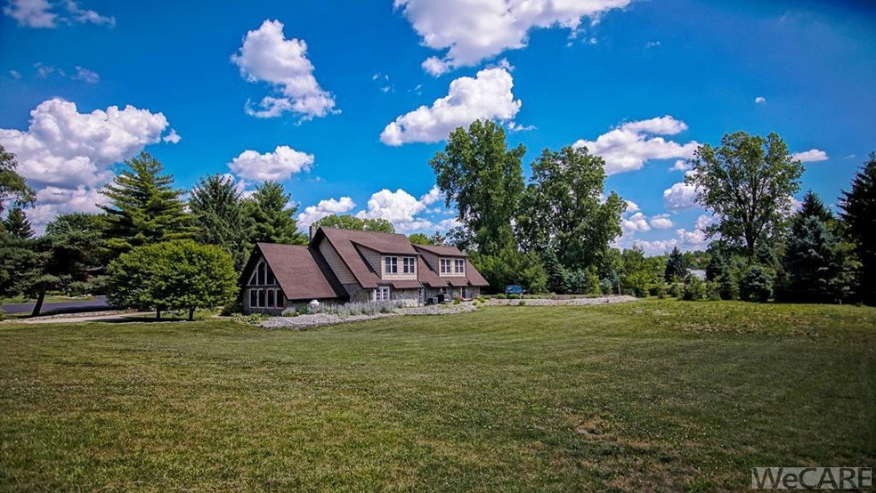 15916 Sidney St, Wapakoneta, OH 45895 - photo 1