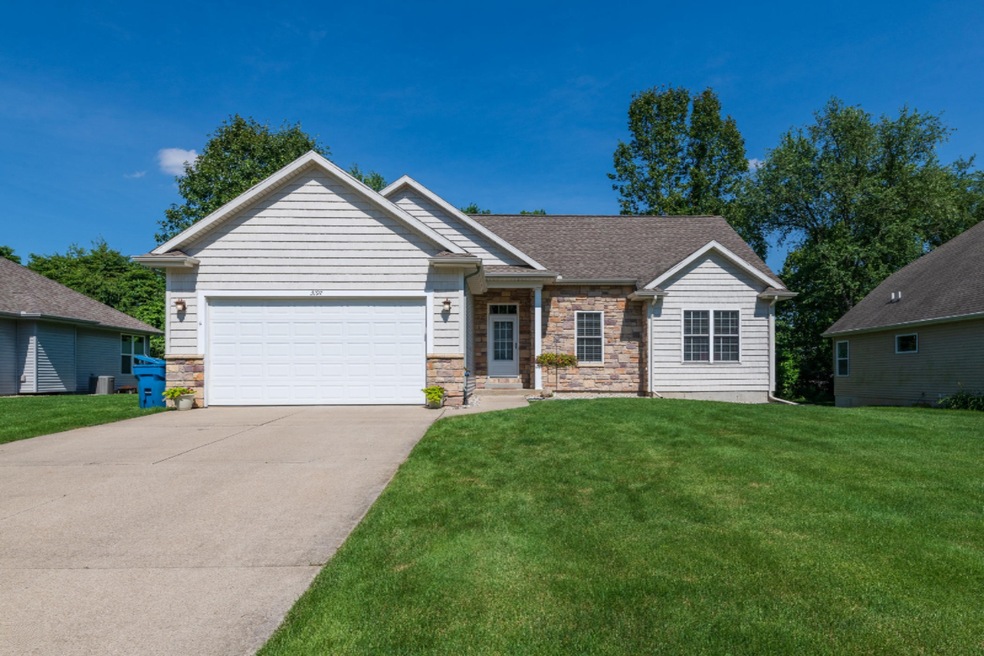 3197 Jacobs Circle-1