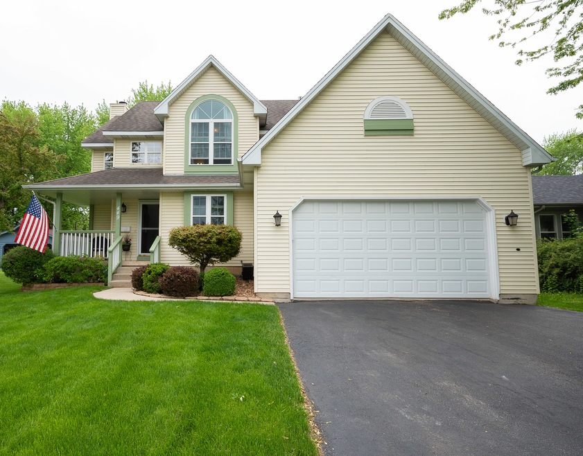 Custom built home. In town living near Phil's Beac