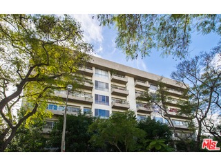 339 N Palm Dr unit 402, Beverly Hills, CA 90210 - photo 1