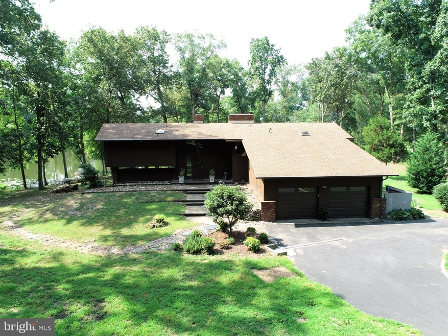 118 Lake Front Dr, Dover, DE 19904 - photo 1