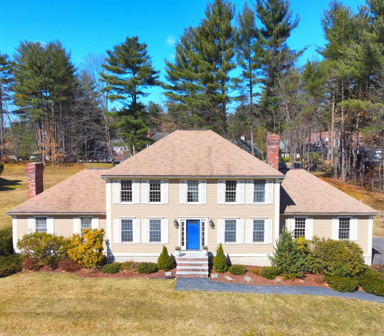 5 Preserve Dr, Nashua, NH 03064 - photo 1