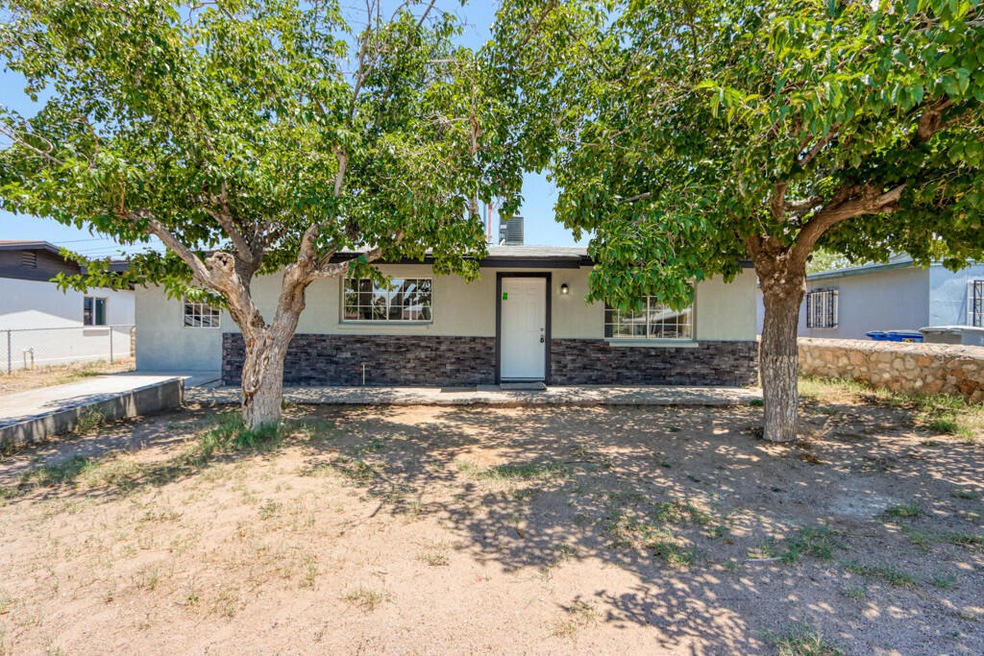 7919 San Paulo Dr, El Paso, TX 79915 - photo 1