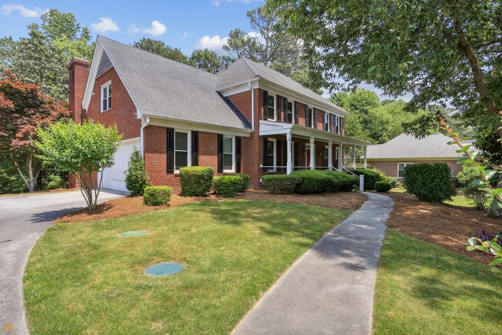 1060 Castle Pointe Ln, Grayson, GA 30017 - photo 1