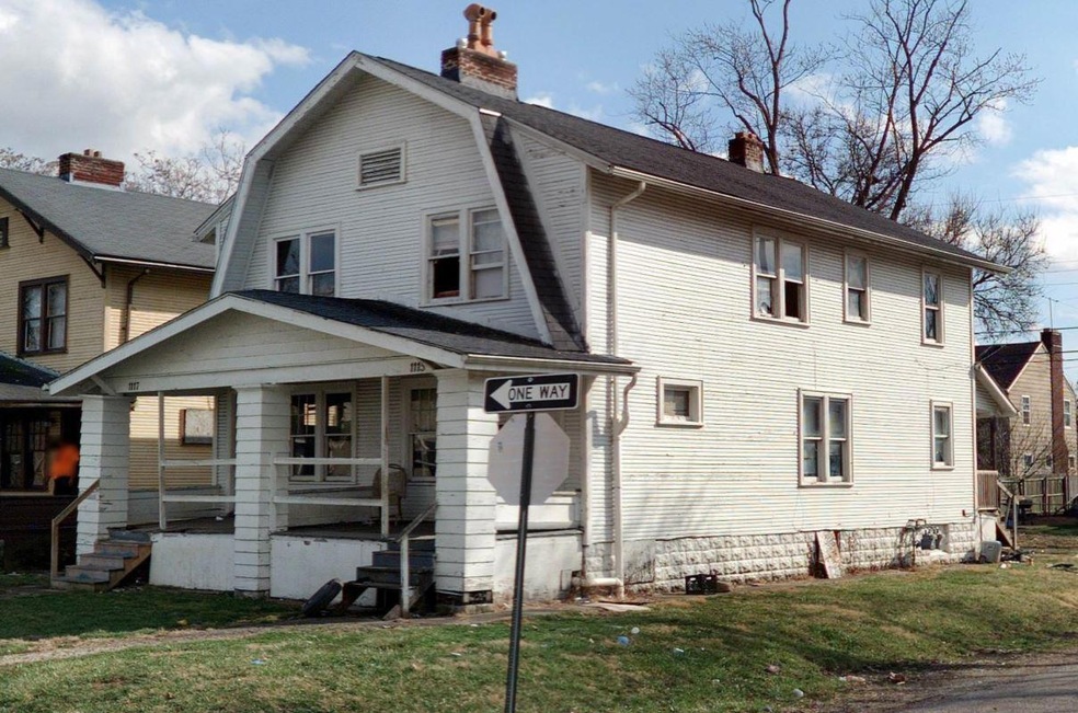 20th exterior