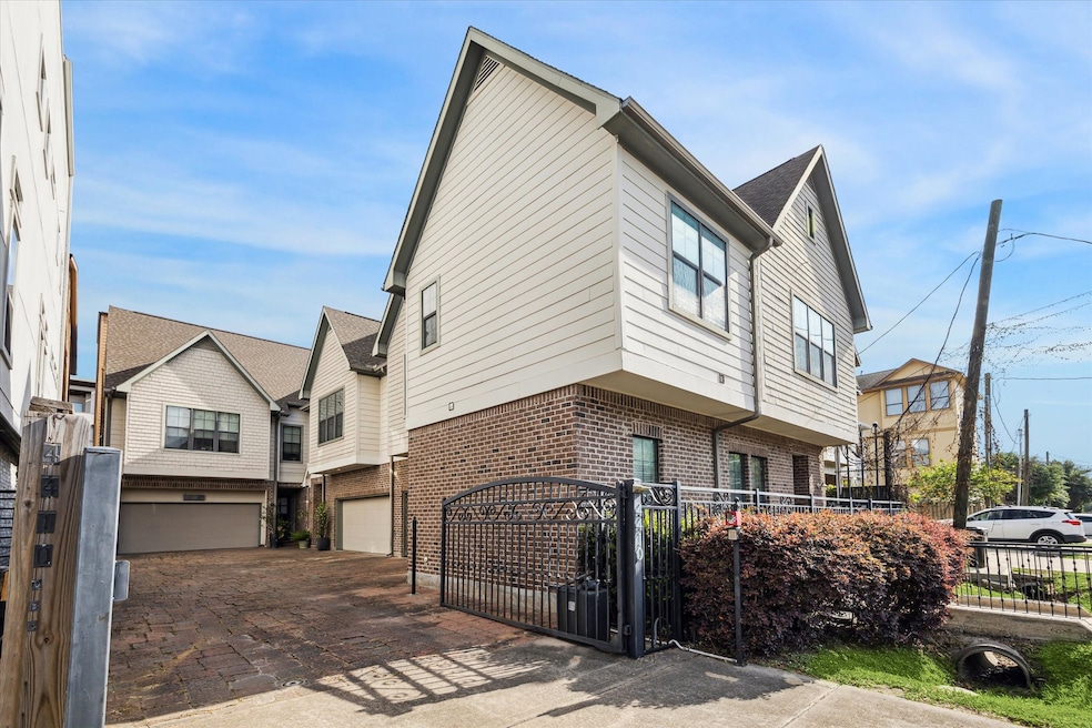Gated entrance to 4410 Schuler Unit B
