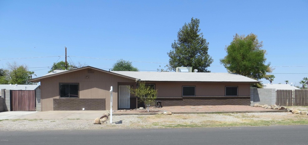 Front of home 08 2018