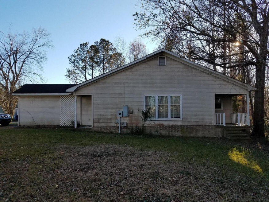 131 Highland Ct, Jacksonville, NC 28540 - photo 1