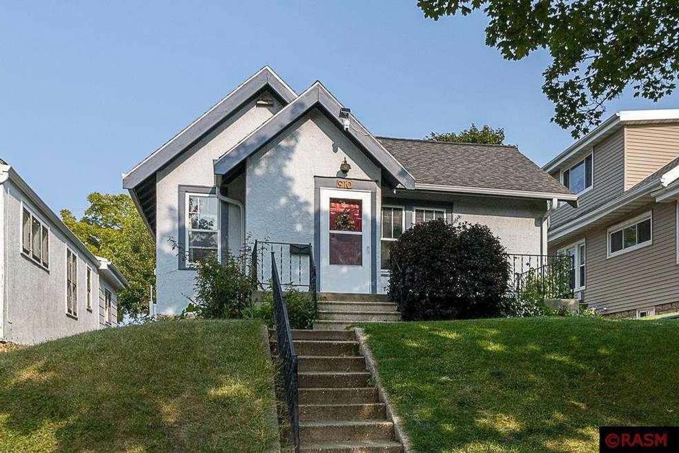 910 910 N 2nd St, Mankato, MN 56001 - photo 1