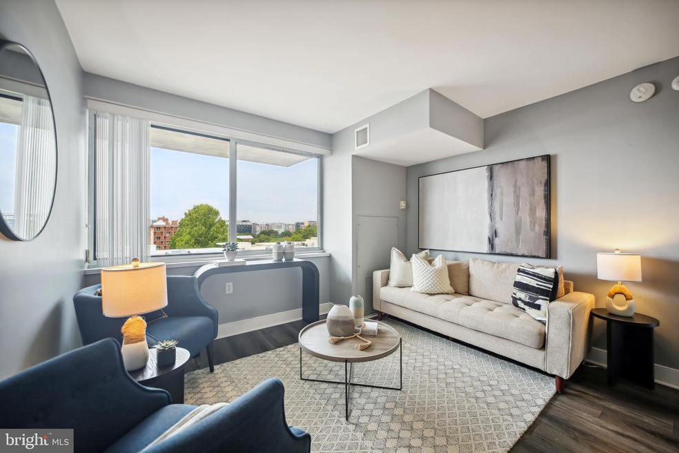 Potomac Place Tower unit S717, Washington, DC 20024 - photo 1