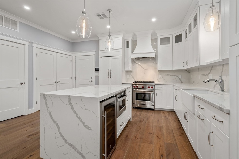 298 Washington St unit 206, Westwood, MA 02090 - photo 1