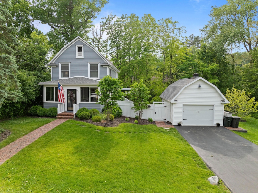 For Sale $995,000
