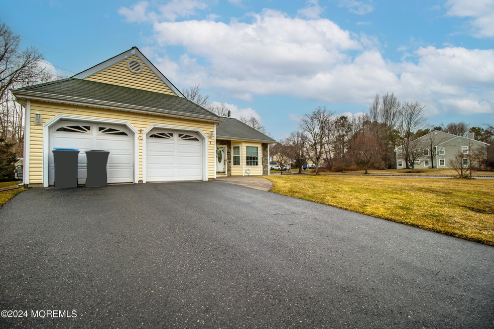 1 Bridle Path, Tinton Falls, NJ 07753 - photo 1