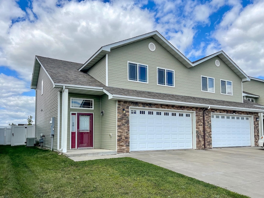 Pending $295,000 • Co-Listing Agent