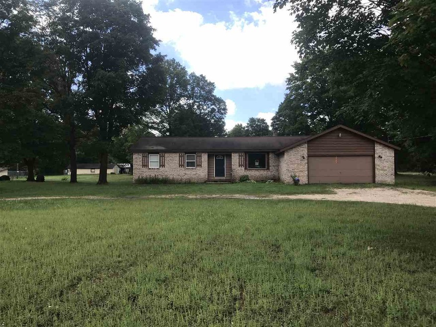 321 Thumb Lake Rd, Vanderbilt, MI 49795 - photo 1