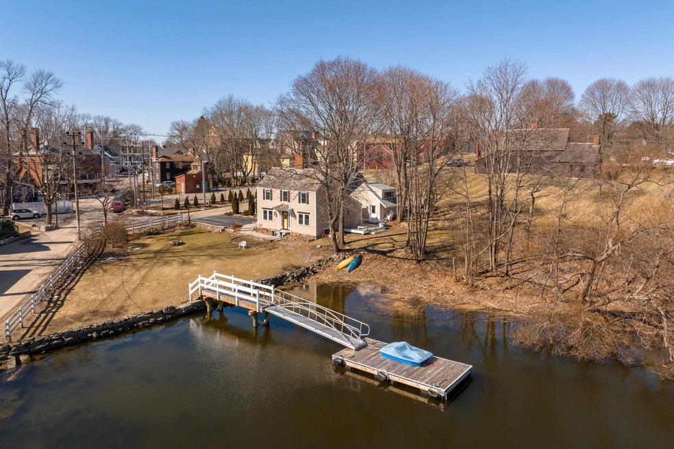 1 Jackson Hill St unit B, Portsmouth, NH 03801 - photo 1