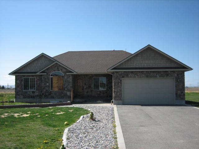 1090 October Cove, Shelley, ID 83274 - photo 1