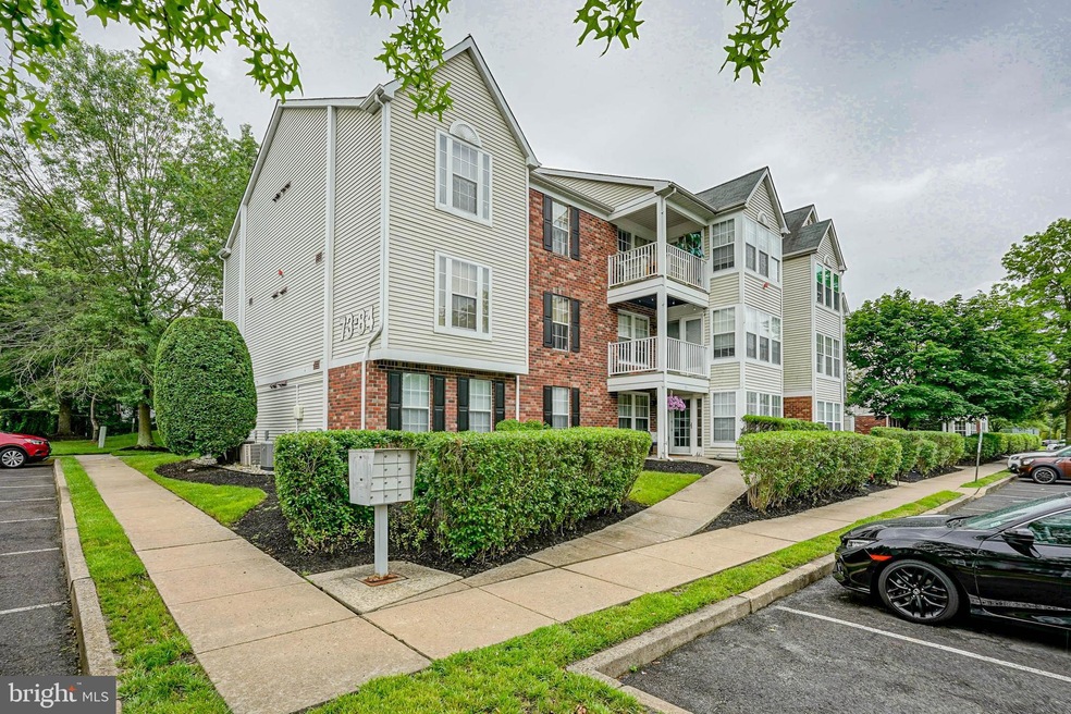 84 Eldon Way unit 84, Marlton, NJ 08053 - photo 1