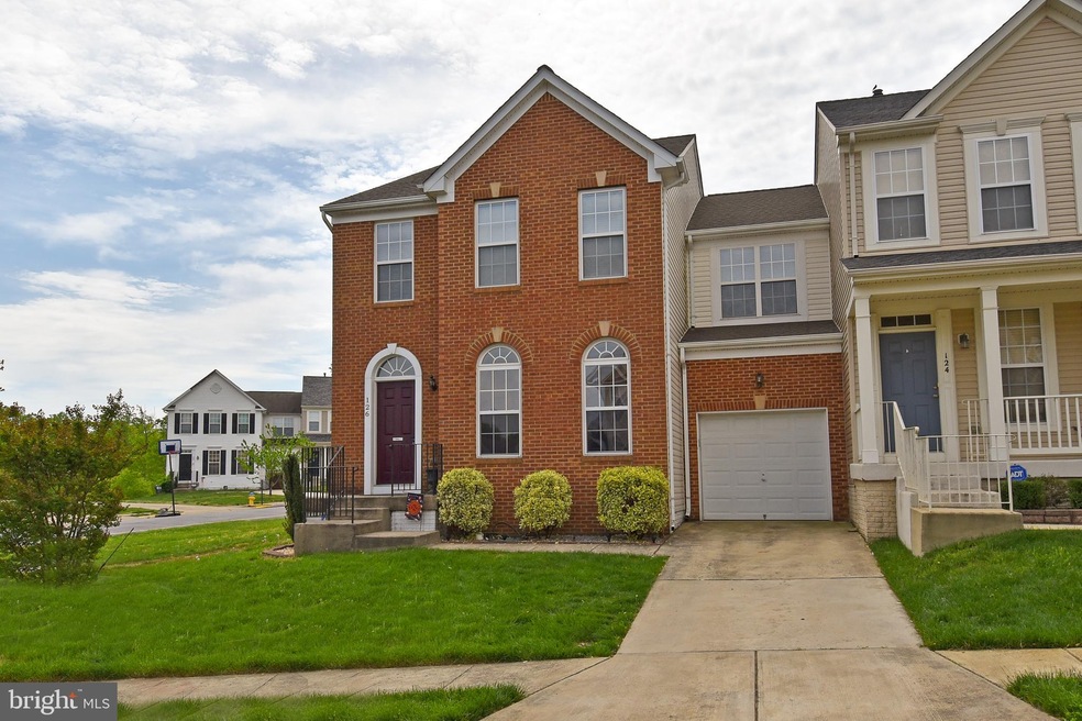 126 Holmes St, Stafford, VA 22554 - photo 1