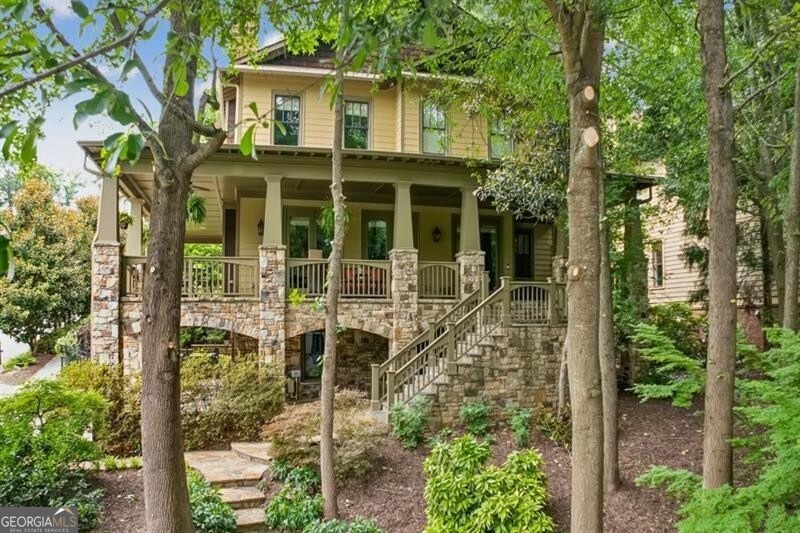 Over 8000 sq feet in Morningside