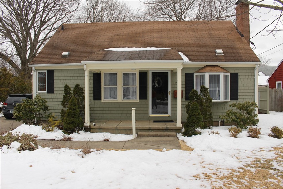 FRONT EXTERIOR