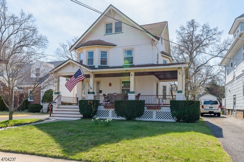 341 2nd St, Dunellen, NJ 08812 - photo 1