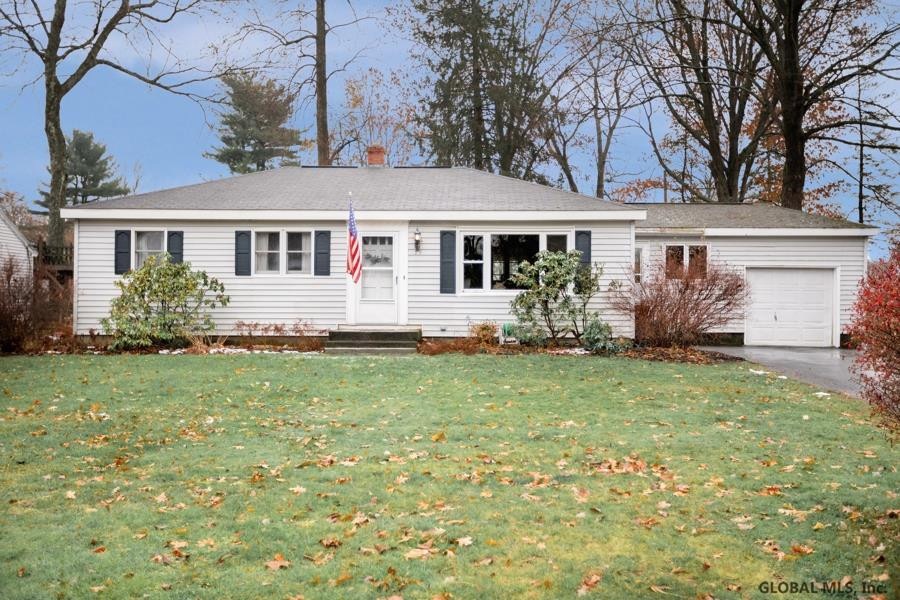 19 Greenleaf Dr, Delmar, NY 12054 - photo 1