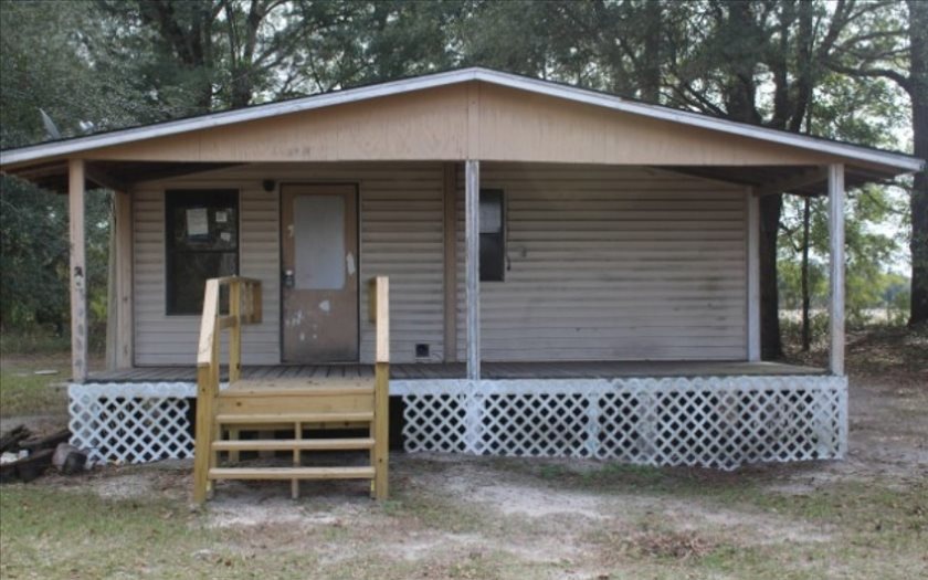 3388 256th St, O Brien, FL 32071 - photo 1