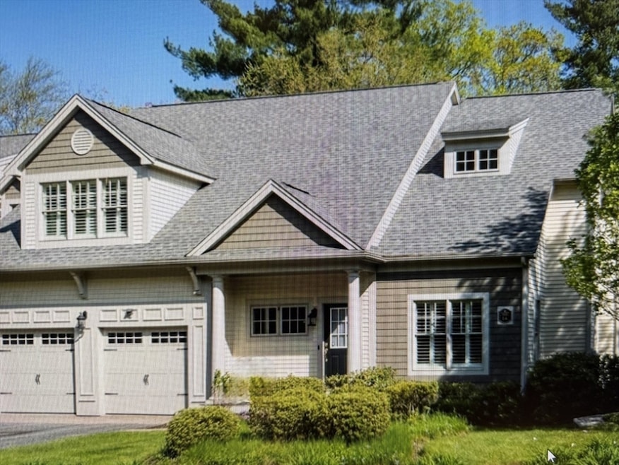 Pending $1,329,000 • Co-Listing Agent