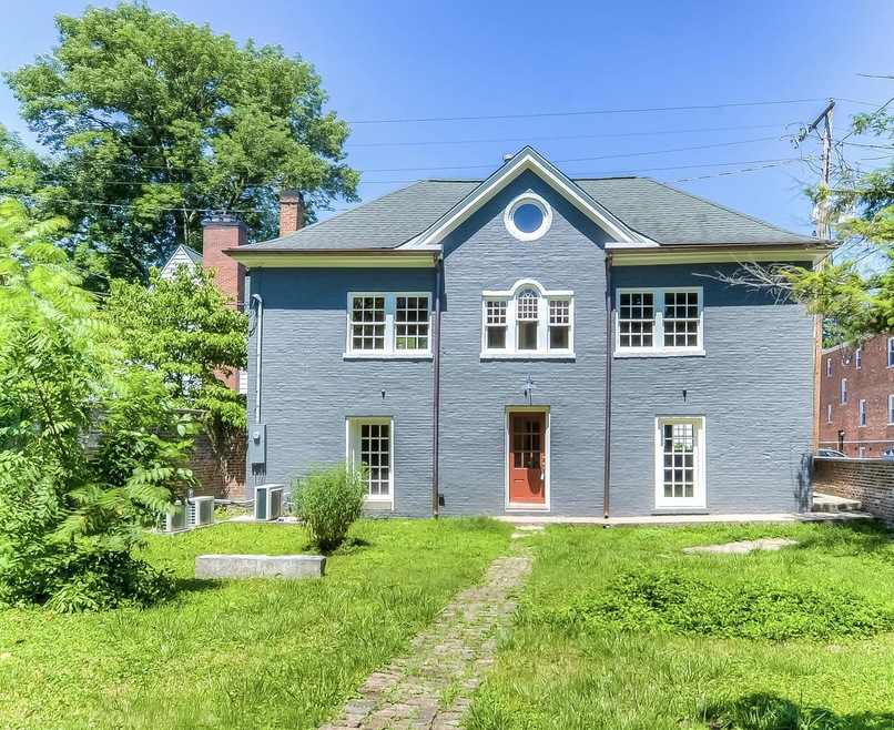 2 Petticoat Ln, Frankfort, KY 40601 - photo 1