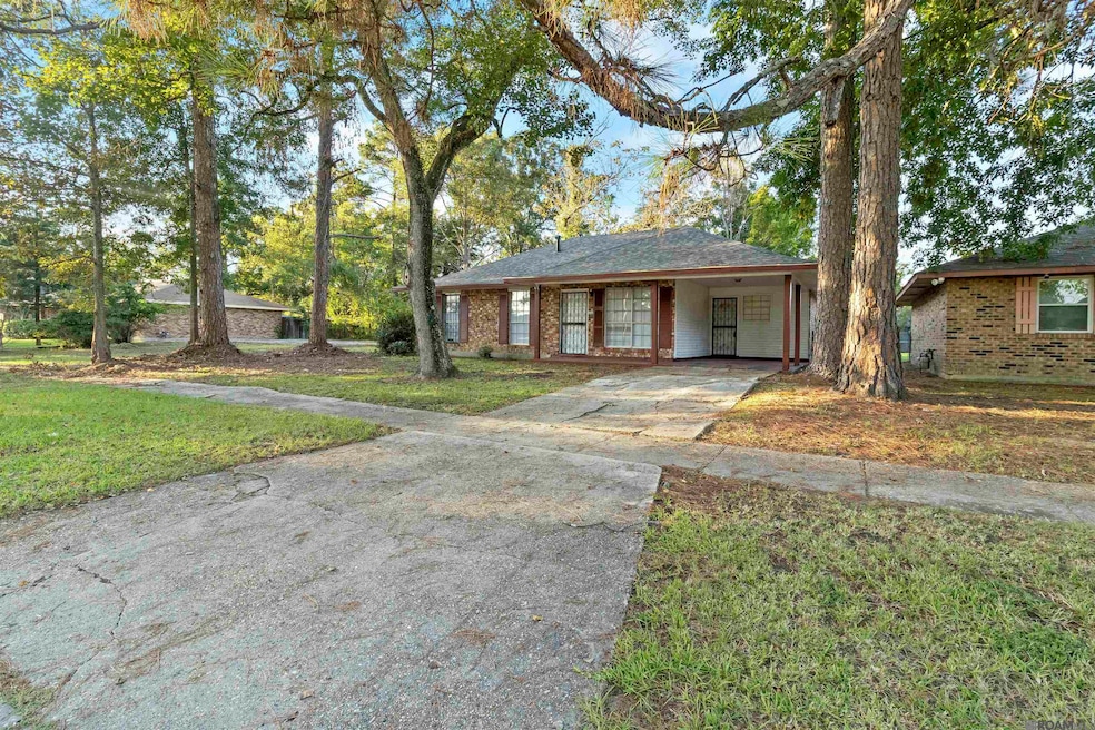 7153 Perimeter Dr, Baton Rouge, LA 70812 - photo 1