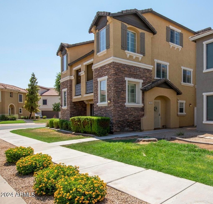 9233 E Neville Ave unit 1055, Mesa, AZ 85209 - photo 1