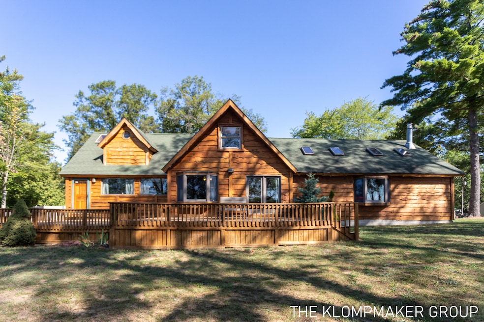 2544 Woodland Lake Dr, Bitely, MI 49309 - photo 1