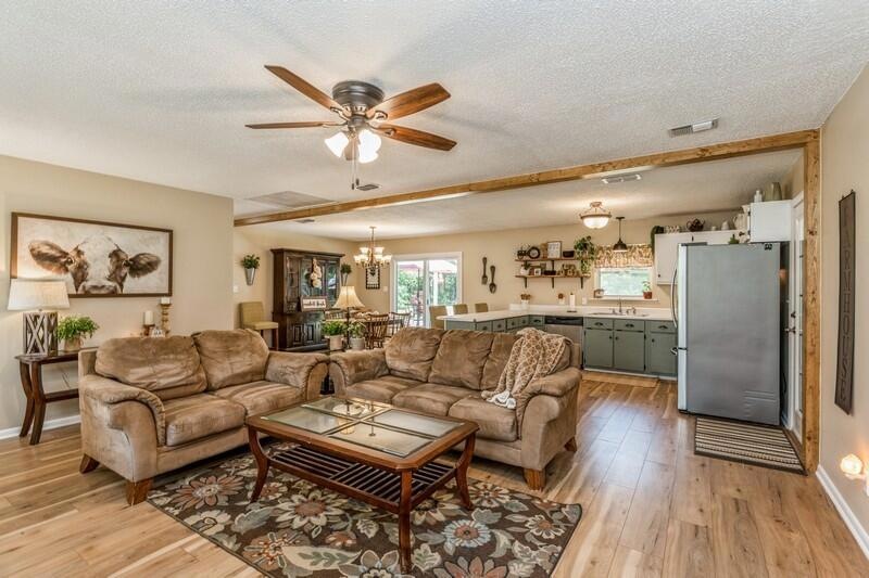 4045 Painter Branch Rd, Crestview, FL 32539 - photo 1