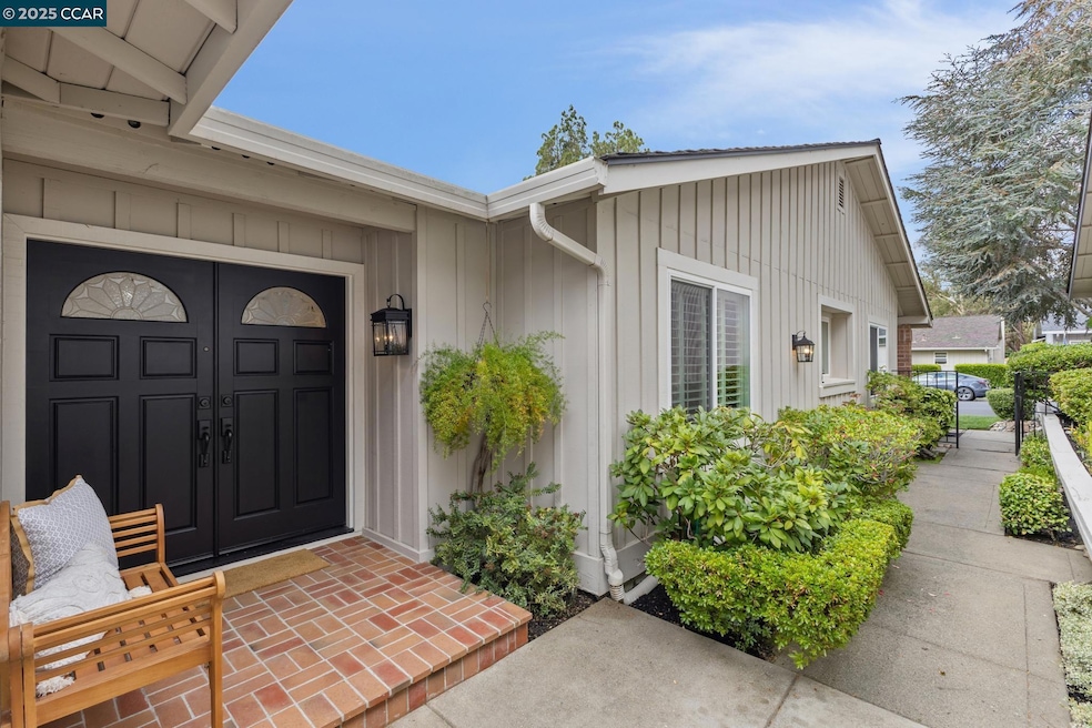 Sold $1,450,000 • Co-Listing Agent