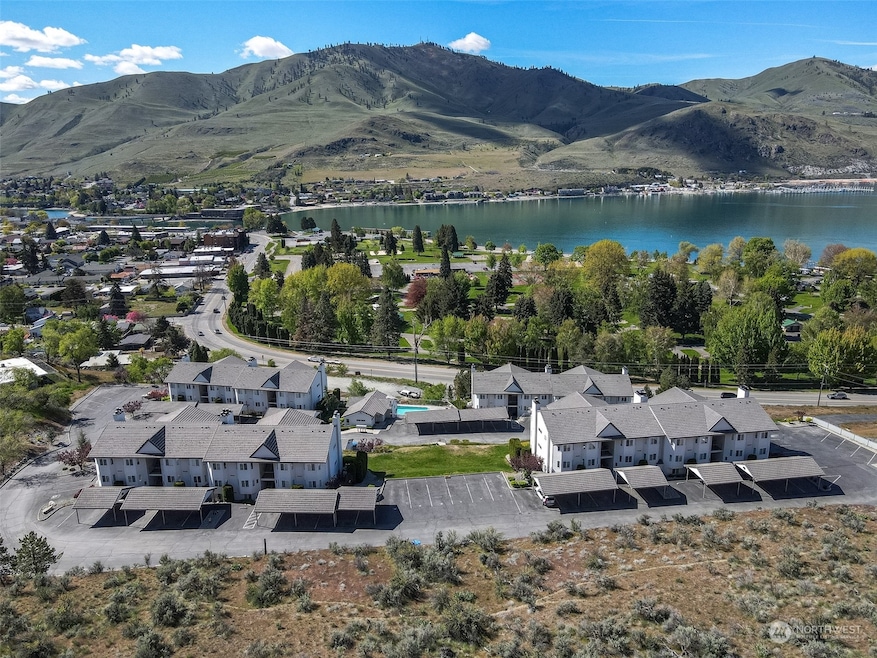 808 W Manson Hwy unit A201, Chelan, WA 98816 - photo 1