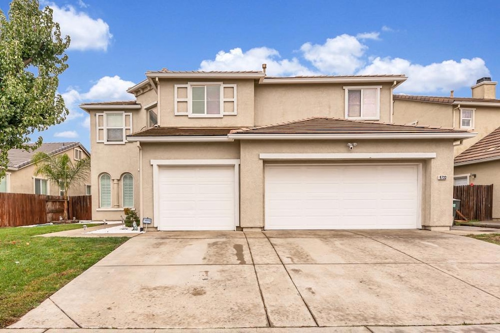 Sold $695,000 • Co-Listing Agent