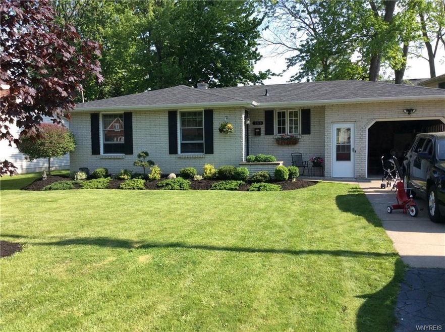 151 Greenwood Cir, North Tonawanda, NY 14120 - photo 1