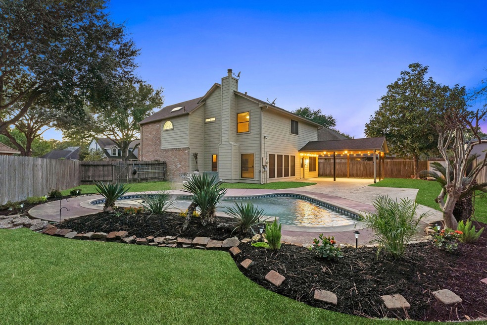 11019 Winspring Dr, Tomball, TX 77377 - photo 1