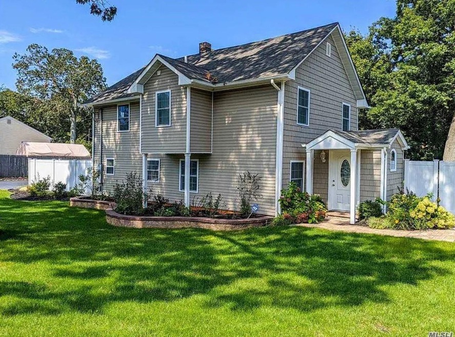 Sold $615,000 • Co-Listing Agent