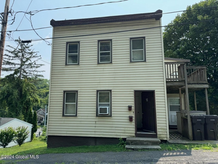 10 Erie St, Troy, NY 12180 - photo 1