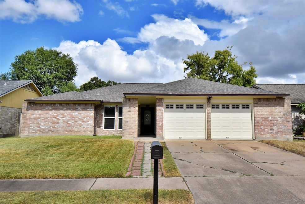 17906 Glenpatti Dr, Houston, TX 77084 - photo 1