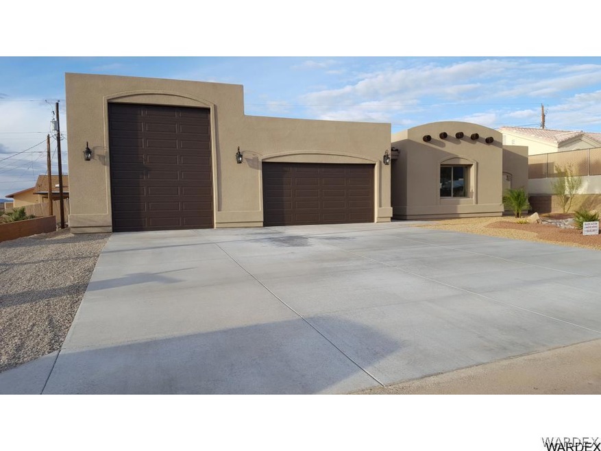 Brand New Santa Fe Home