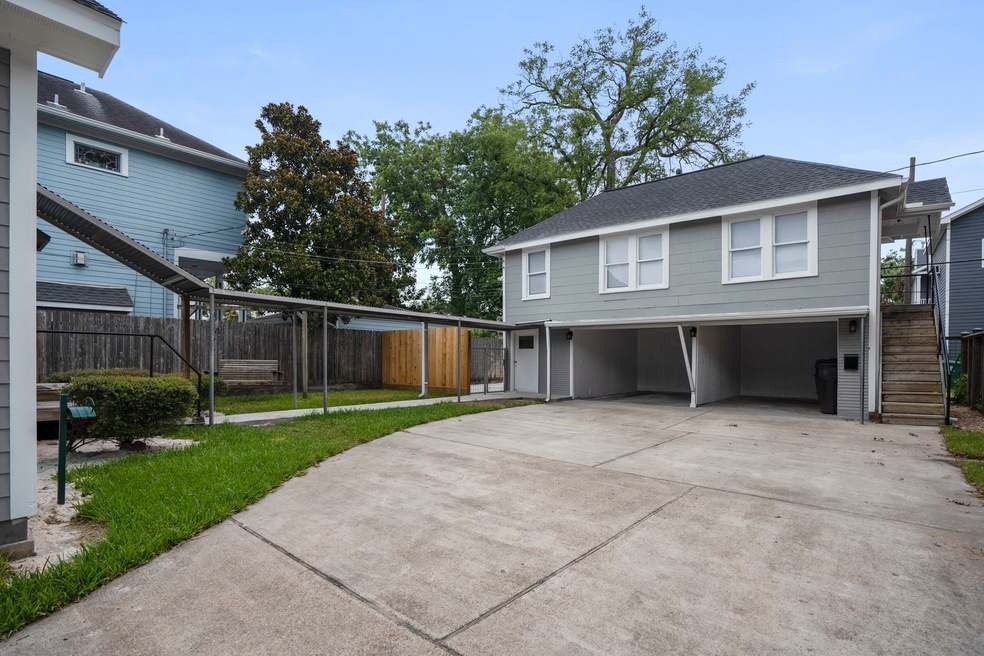 1536 Columbia St unit 1/2, Houston, TX 77008 - photo 1