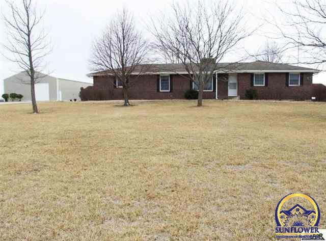 5031 SW 61st St, Topeka, KS 66619 - photo 1