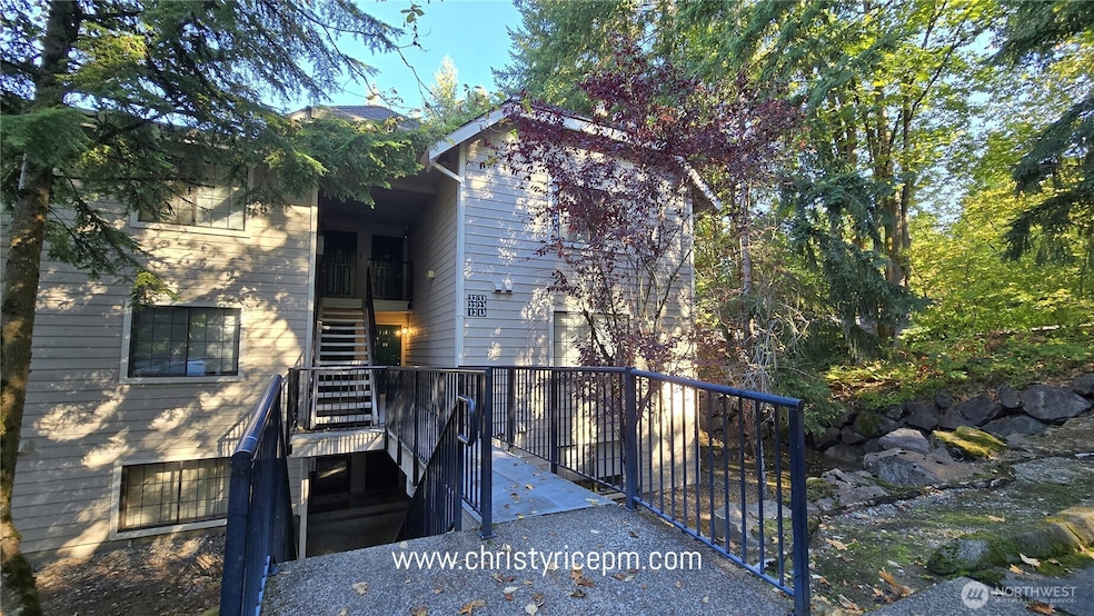 12515 NE 116th St unit 23, Kirkland, WA 98034 - photo 1